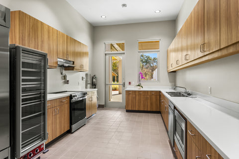 Kitchen - Full Day